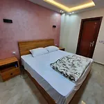 شقة المهندسين جامعة الدول اطلالة على النيل مميز