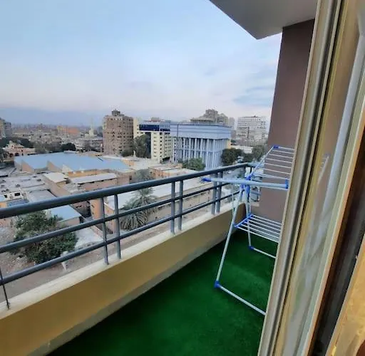 شقة المهندسين جامعة الدول اطلالة على النيل مميز